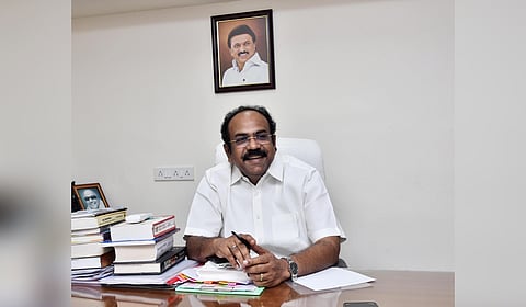 Taking to X, Minister Thangam Thennarasu said on Thursday that the artefact, found at a depth of 13 cm, measures 29.5 mm in length, 6.6 mm in circumference, and weighs 2.64 milligrams.