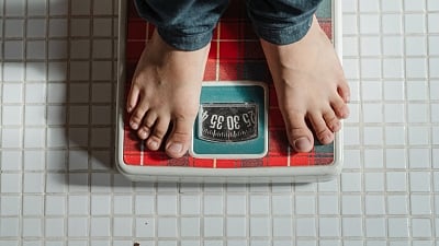 Experts say abdominal obesity is simple to measure using a tape and should be routinely assessed. It also helps guide lifestyle changes and treatment decisions.