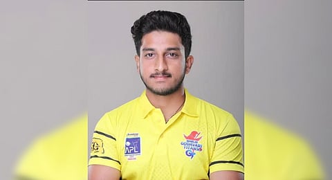 Satyanarayana Raju honed his skills under the guidance of Rafhi Ahmad Kidvai and Pasupuleti Satyanarayana, who played key roles in shaping his career.