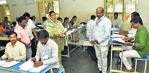 District Collector Thameem Ansariya on Monday inspected the Class X answer paper valuation camp at DRR Municipal High School.