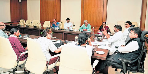 Deputy Chief Minister Mallu Bhatti Vikramarka, along with other ministers, holds a meeting with representatives from the UoH Teachers Association and civil society groups in Hyderabad on Monday
