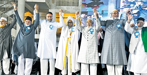 Muslim leaders at the protest against Waqf Act in Hyderabad on Saturday