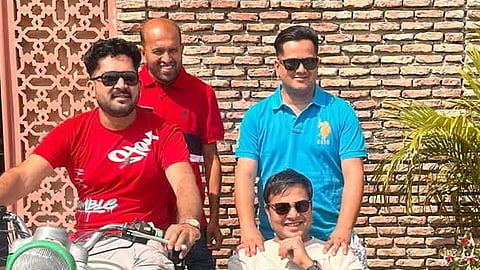 Shivansh Jain, Arvind Agrawal, Happy Wadhawan and Kuldeep Sthapak had left Chirmiri on 18 April and reached Pahalgam on 21 April.