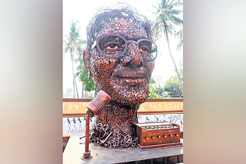 The face installation of Akshaya Mohanty near Kalinga Studio square