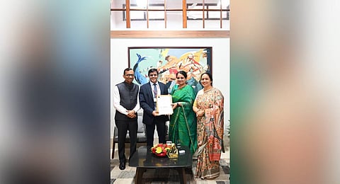 Dr Pawan Goenka- Chairman IN-SPACe, Lochan Sehra, IAS, Joint Secretary, IN-SPACe, Dr Ekroop Caur, IAS, Secretary to Government (Electronics, IT, Biotechnology and Science &Technology), Government of Karnataka and Dr Shalini Rajneesh, IAS, Chief Secretary to the Government of Karnataka