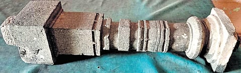 The intricately carved pillar, with small perforations through which even straws can pass, dates back to the Kakatiya period and holds architectural significance.
