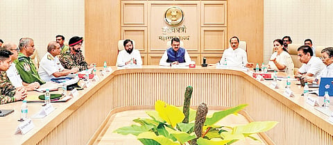 Fadnavis takes stock of Maharashtra security