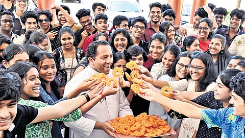 School’s principal Sanjita Sarangi, secretary Vivek Bhuyar and management member Anuradha Bharsakale Bhuyar conveyed their congratulations to all their students, parents and teachers for their accomplishments.