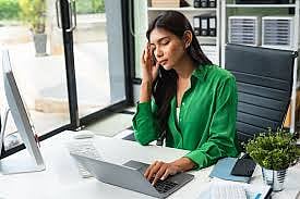 Manage stress hormones through diet
