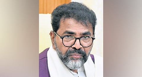 Congress Council Chief Whip Saleem Ahmed submitted the complaint on behalf of the party.