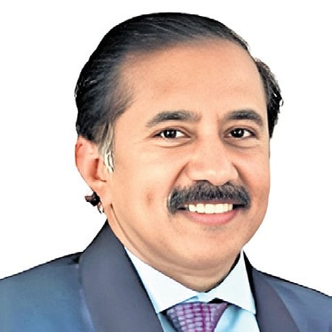 Dr Riaz I
