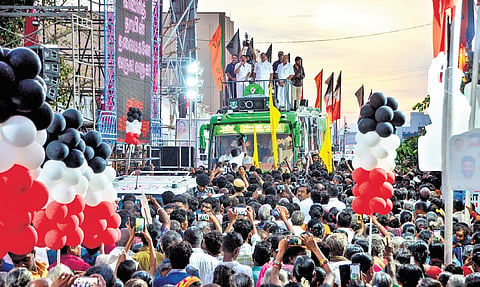 AIADMK general secretary EPS at a campaign in Palayamkottai