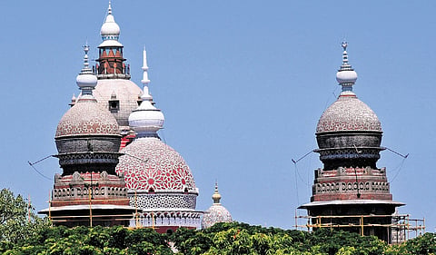 Madras High Court, in a significant order, has ruled that workmen, even when hired by contractors and falling under the Contract Labour (Regulation and Abolition) Act (CLRA).