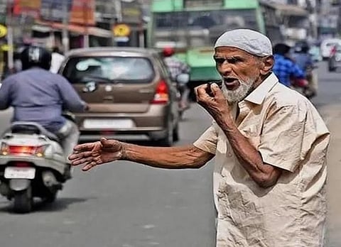 A resident of Tiruchy Road, Sultan dedicated over 30 years to assisting with traffic regulation. He died due to age-related health issues.
