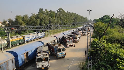 Initially introduced as trial services, these time-tabled cargo trains have now stabilised and are operating efficiently.
