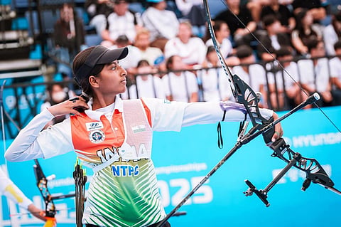 Gatha Khadake in action