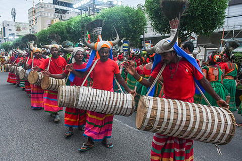 Artists during the Carnival as part of Vijayawada Utsav