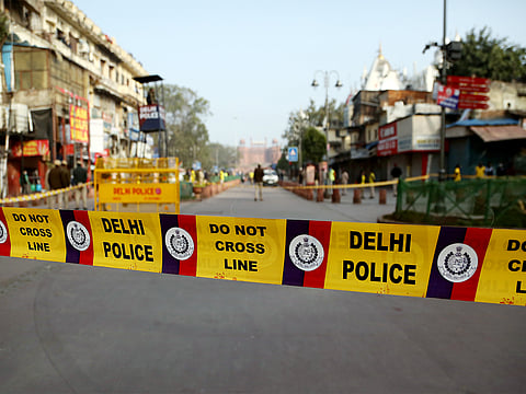 Delhi: 18-year-old motorcyclist dies after colliding with fire tender rushing to emergency call in Sonia Vihar.