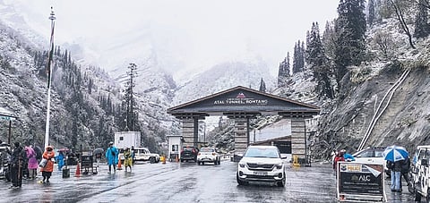 A fresh spell of mild snowfall brings a dip in temperatures in the valley.