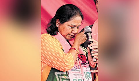 BRS candidate in the Jubilee Hills bypoll Maganti Sunitha turns emotional during a BRS workers meeting on Monday
