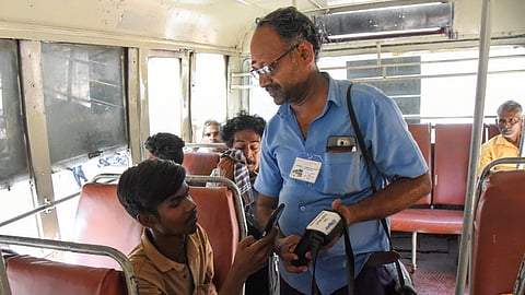 Conductors of the Tamil Nadu State Transport Corporation (TNSTC), Coimbatore division, have been instructed to allow children to travel free.