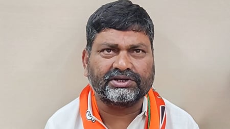 Sanjay Singh, the Jan Suraaj candidate from Munger, joins BJP a day before voting.