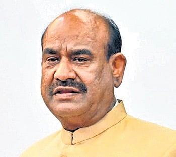 Speaker says trying to ensure Oppn
in JPC on ‘tainted’ PM, ministers bill