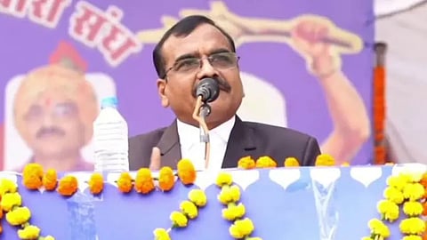 Santosh Verma addressing the provincial meeting of the Anusuchit Jati Evam Janjati Adhikari Evam Karmachari Sangh (AJAKS)