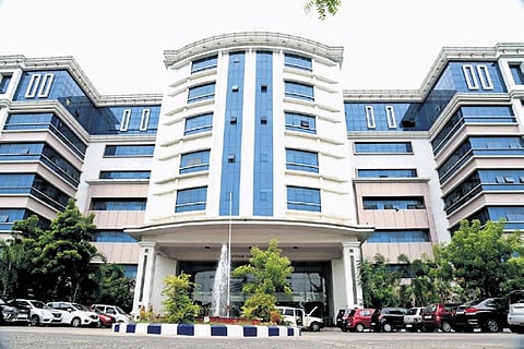 MMC Dean Dr K Shantharam noted that clinicians often improvise solutions at the point of care, but many ideas remain undocumented.