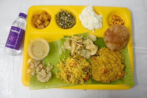Season of sabha servings