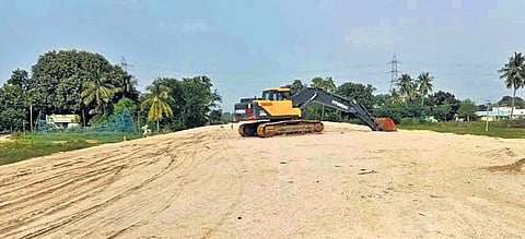 Only 54% of the work on the 26-km four-lane stretch of the expressway between Arakkonam and Kancheepuram has been completed so far