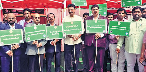 Vijayawada East MLA Gadde Rammohan Rao at Solar Renewal Energy Expo.