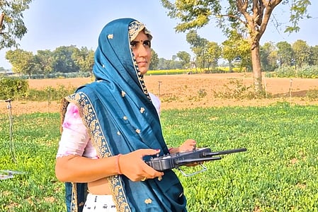 The survey further highlights concerns over women's economic security.