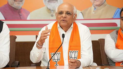 Gujarat CM Bhupendra Patel addressing the new apointees after the cabinet reshuffle.