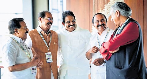 Senior leader Ramesh Chennithala, KPCC president Sunny Joseph, AICC general secretary K C Venugopal, Leader of Opposition V D Satheesan and AICC working committee member Shashi Tharoor interacting during the KPCC Leaders Summit at Sultan Bathery on Monday