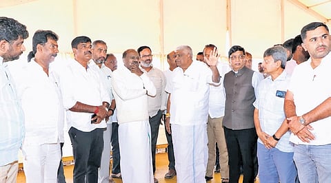 Union Minister HD Kumaraswamy inspects the venue where the JDS is organising a rally near Hassan on January 24