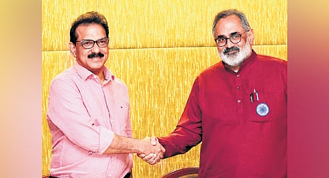 Twenty20 president Sabu M Jacob and BJP state president Rajeev Chandrasekhar during a press conference in Thiruvananthapuram on Thursday