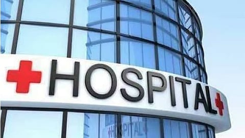 A government doctor said most patients admitted to public hospitals stay for four or five days, during which the absence of eggs would not significantly affect recovery.