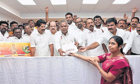 A huge crowd of aspirants and supporters converged at TVK’s Panaiyur office to receive applications for the upcoming Tamil Nadu Assembly elections on Friday