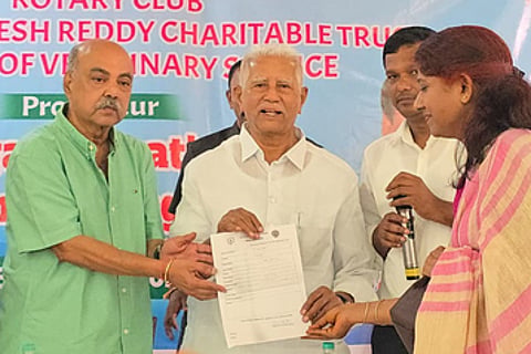 Proddatur MLA N Varadarajulu Reddy called upon people to develop awareness about organ donation, stating that donating organs can give a new lease of life to many.
