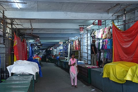 Currently occupied by around 100 garment stalls, the subway has limited space for pedestrian movement.