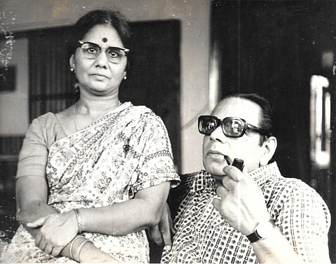 Mannu Bhandari and Rajendra Yadav at their home in Delhi. Photo courtesy: Rachana Yadav