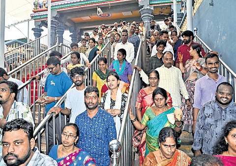 A large number of devotees thronged Durga temple atop Indrakeeladri to have a darshan of the Goddess on Sunday