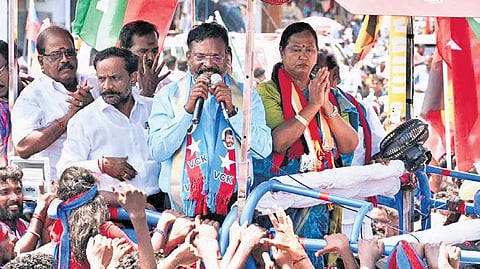 Though there were reports of a rift between Premalatha and Thol Thirumavalavan, his campaign in the constituency and subsequent clarification have strengthened her prospect.