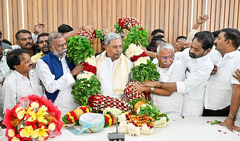 A delegation led by Minister RB Timmapur, former Minister H Anjaneya, and MLAs from the community met Chief Minister Siddaramaiah at his Kaveri residence and congratulated him for resolving the internal reservation demand.