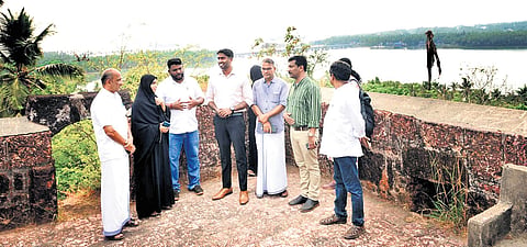 Kasaragod District Collector Arjun Pandian inspecting Chandragiri fort in Kasaragod with other officials