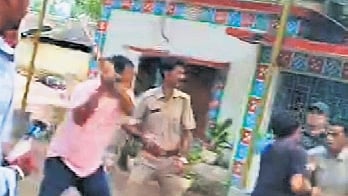 As news of the clash spread, additional forces from Harabhanga police station along with senior officials from Boudh rushed to the spot.