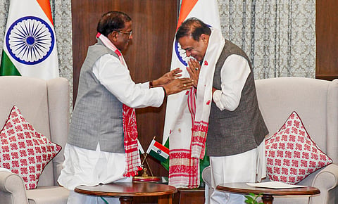 Guwahati: Assam Governor Lakshman Prasad Acharya with outgoing state Chief Minister Himanta Biswa Sarma during a meeting after the CM submits his resignation, at Raj Bhavan, in Guwahati, Wednesday, May 6, 2026.
