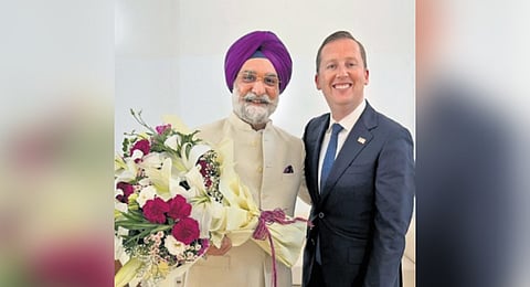 LG Taranjit Singh Sandhu with US Ambassador to India Sergio Gor.