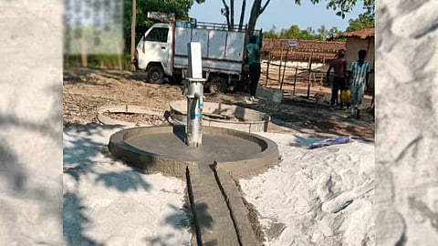 The tubewell in the tribal hamlet (Kali Pahari) under Dagranwan Panchayat.